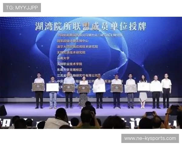 2026年游泳训练科研联盟发布高原训练适应性手册V2,游泳队云南高原训练 2026年游泳训练科研联盟发布高原训练适应性手册V2,游泳队云南高原训练